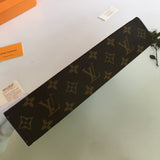 Louis Vuitton TOILETRY POUCH Clutch