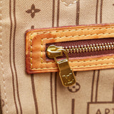 Louis Vuitton Monogram Neverfull MM Tote Bag
