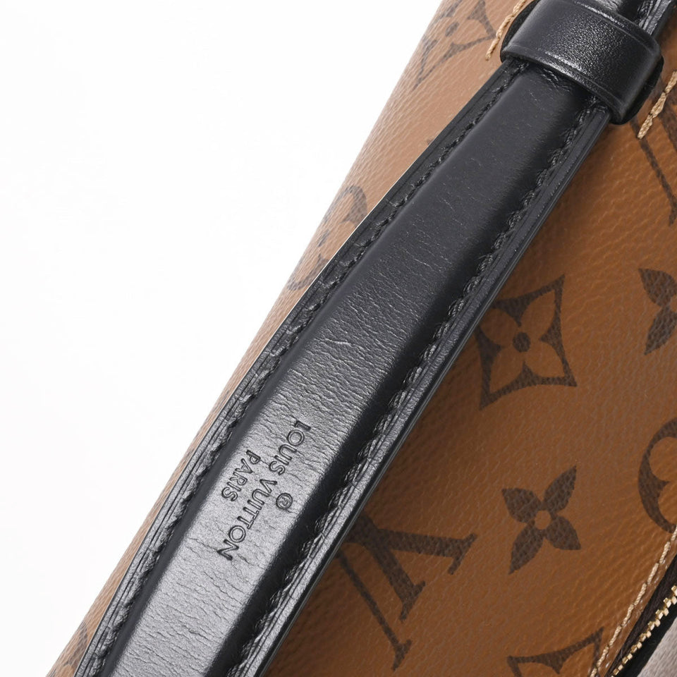 Louis Vuitton Monogram Pochette Metis MM 2way Canvas Handbag