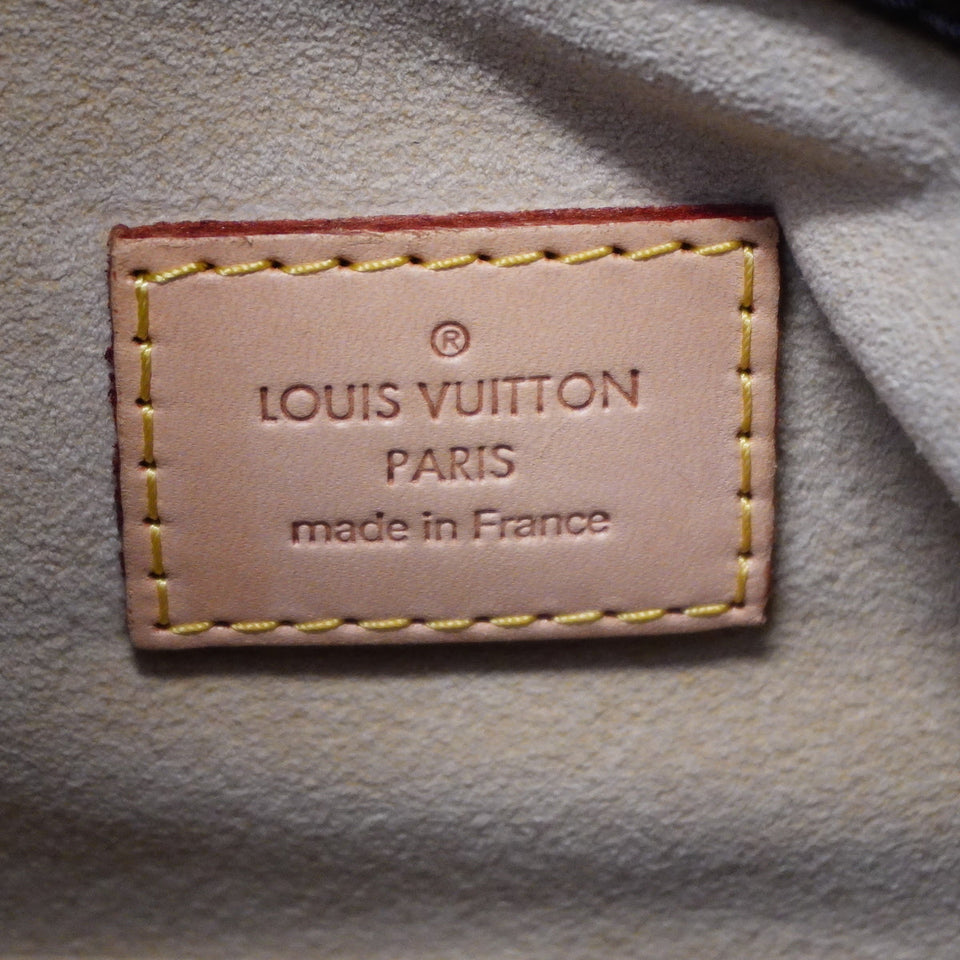 Louis Vuitton Shoulder Bag Monogram Artsy GM