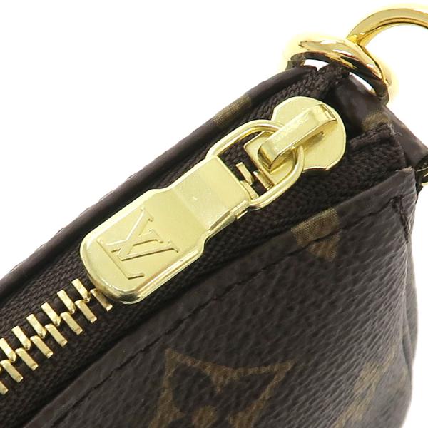 Louis Vuitton Mini Bag pochette Accessoire