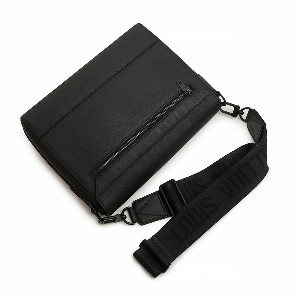 Louis Vuitton Aerogram Takeoff Messenger Shoulder Bag Diagonal Black