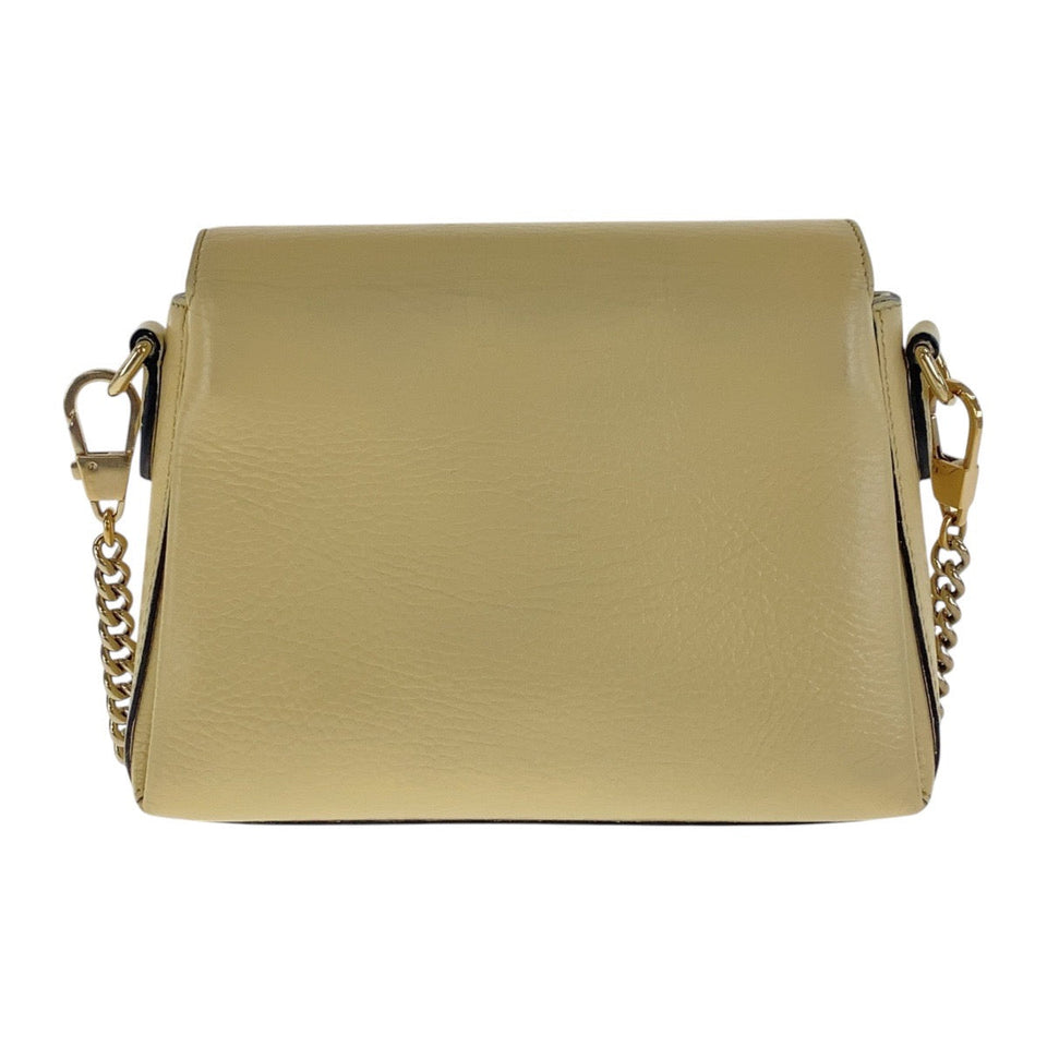 Gucci Shoulder Bag 607720 leather Ivory Gold Metal Crossbody Chain Shoulder Bag Interlocking Women