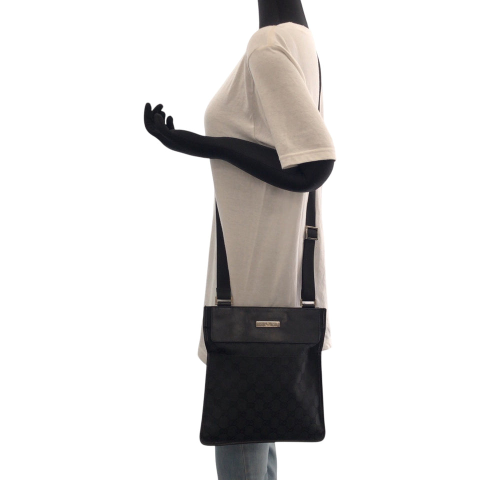Gucci Shoulder Bag 019 0348 GG canvas Black SilverMetal Shoulder Bag pochette Women