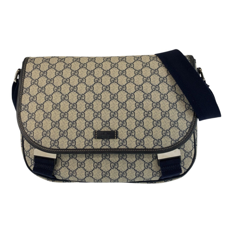 Gucci Shoulder Bag 201732 GG Supreme Canvas Gray Navy SilverMetal Shoulder Bag Messenger bag mens