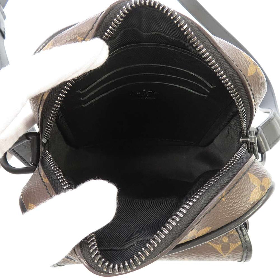 Louis Vuitton Shoulder Bag Monogram Macassar Christopher Wearable Wallet