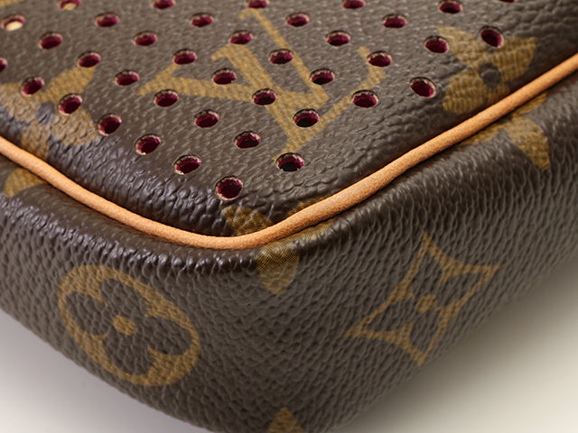 Louis Vuitton Pochette Accessoire Monogram Perfo Fuchsia