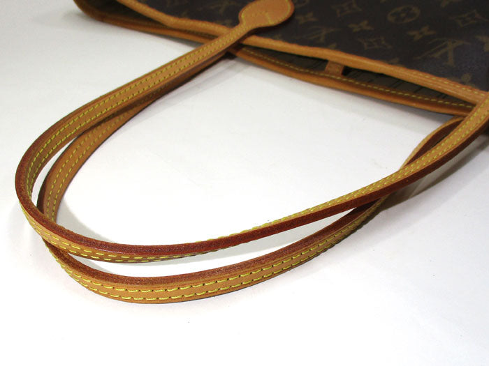Louis Vuitton Neverfull MM Tote Bag Monogram