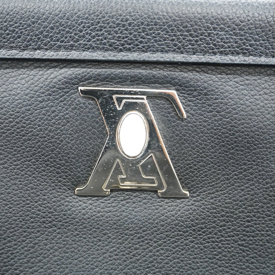 Louis Vuitton Lock Me 2 Cartable Noir Shoulder Bag Black