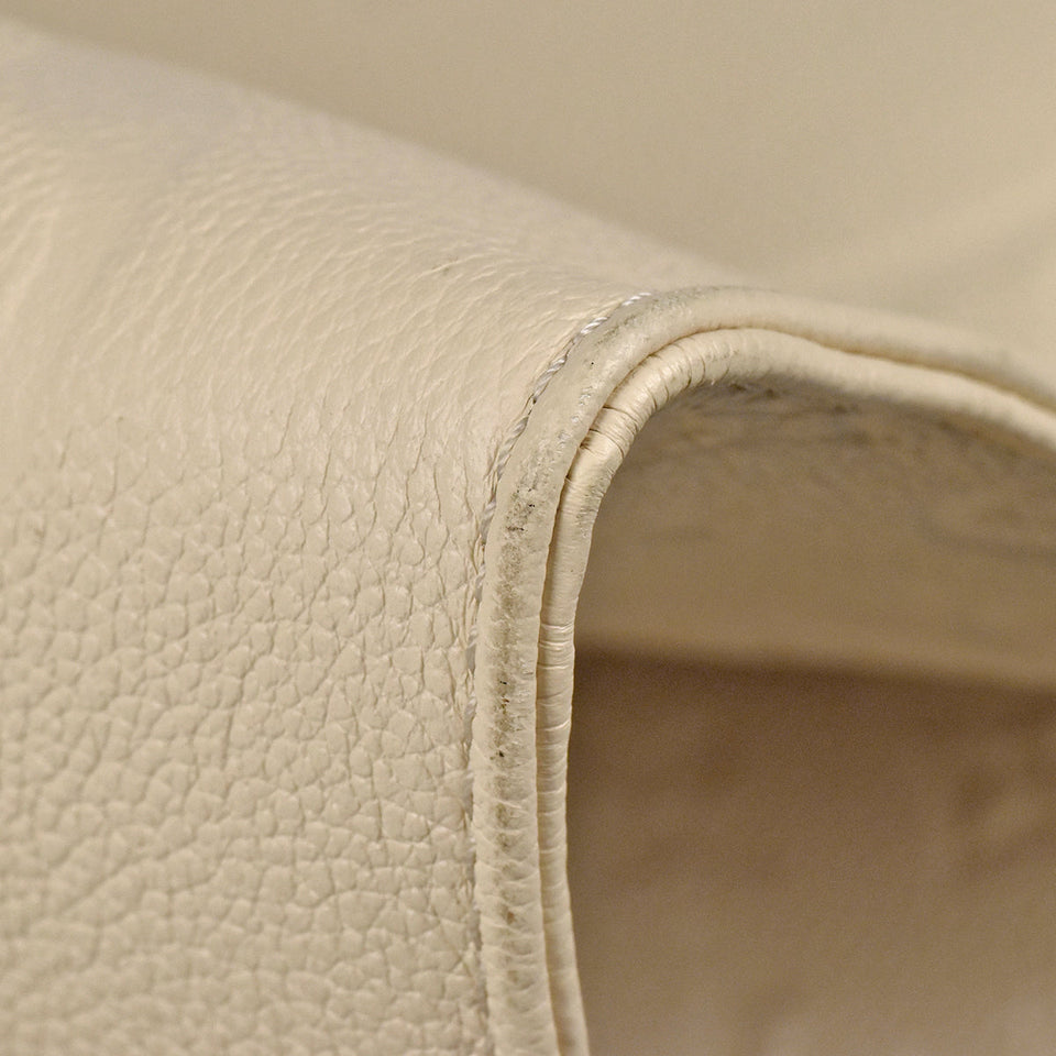 Louis Vuitton On The Go GM Shoulder Bag Monogram Creme