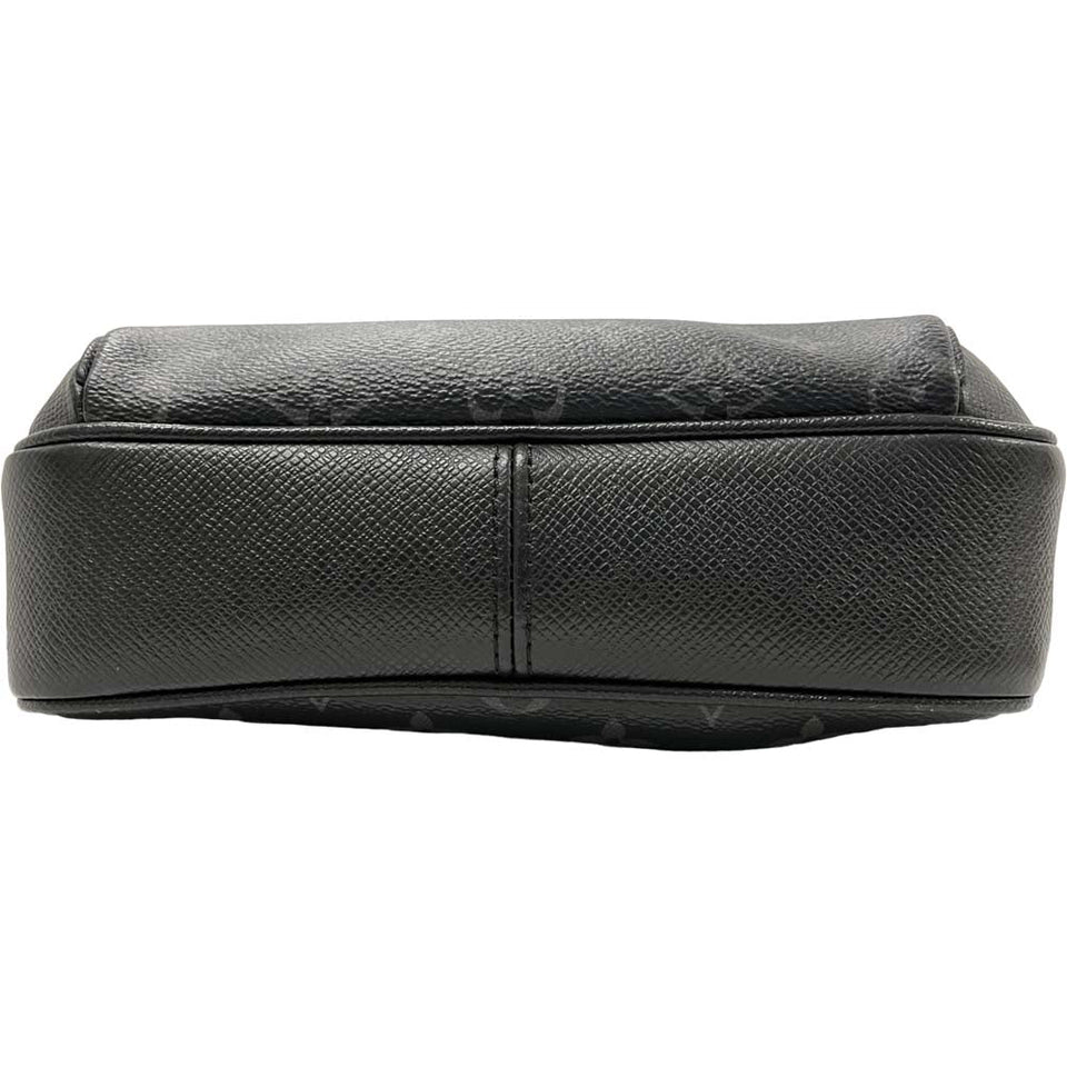 Louis Vuitton Bum Bag Taiga Lama Body Bag