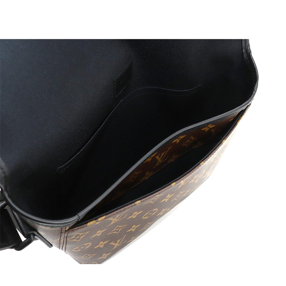 Louis Vuitton Monogram Macassar Magnetic Messenger Shoulder Bag Brown Noir
