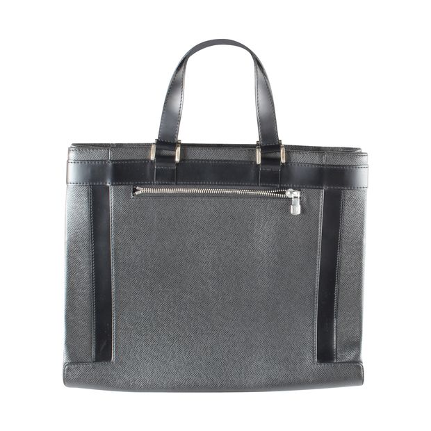 Louis Vuitton Taiga Kasbek Tote