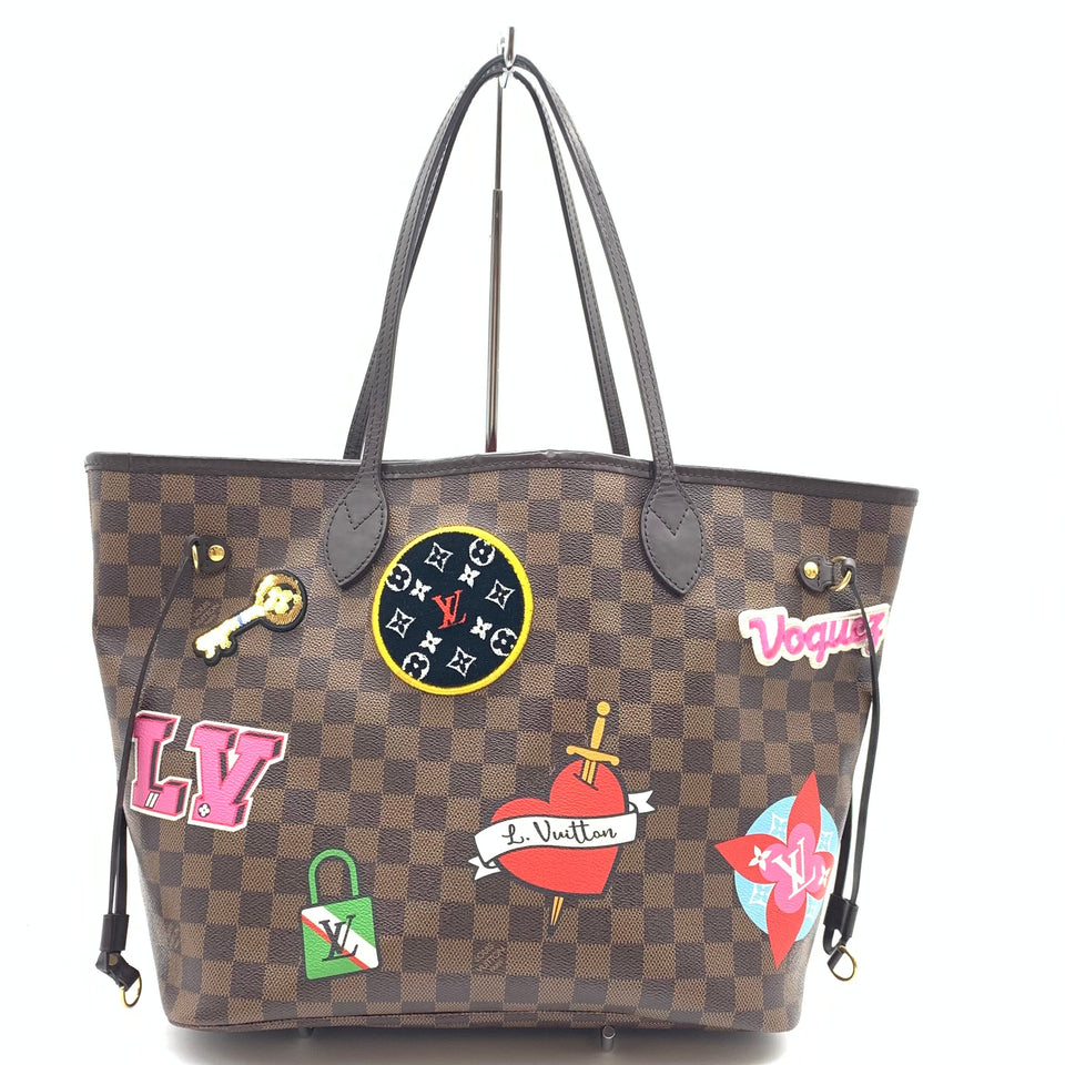 Handbag Luxury Designer By Louis Vuitton Size: Medium