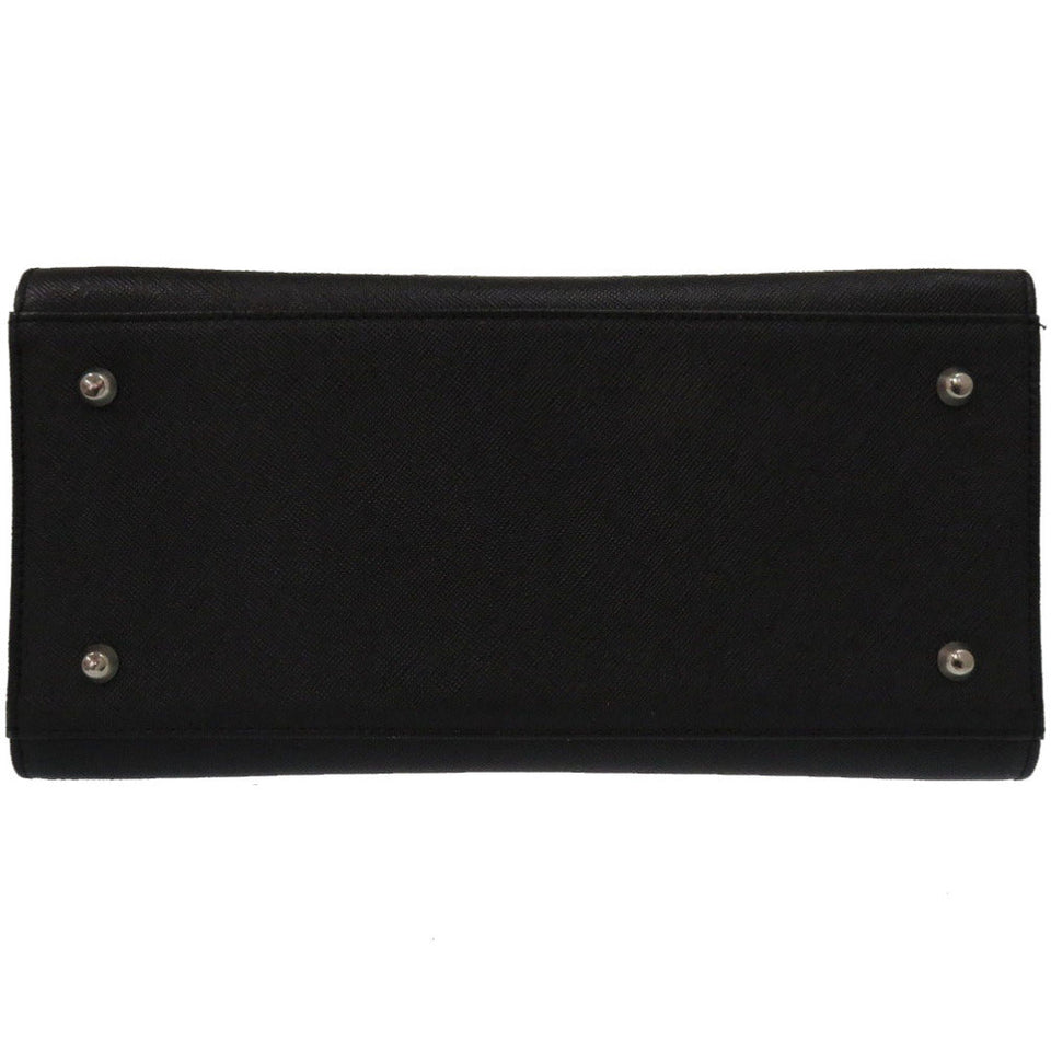 Burberry Handbag leather black Nova Check Women