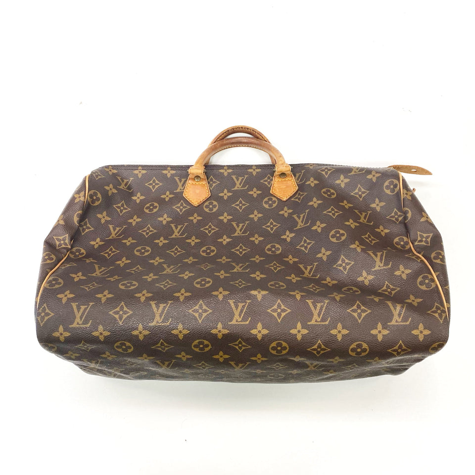Handbag Luxury Designer By Louis Vuitton Size: Large