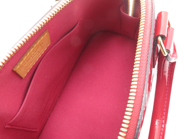 Louis Vuitton Alma BB Vernis Rouge Red