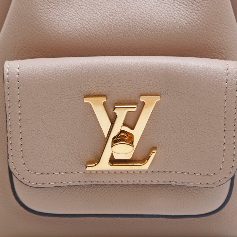 Louis Vuitton Lock Me Bucket Nv Drawstring 2 Way Shoulder Bag