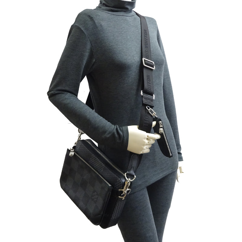 Louis Vuitton Trio Messenger Shoulder Bag Damier