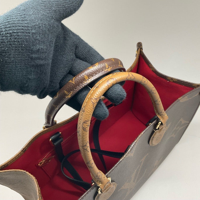 Louis Vuitton On The Go MM Giant Reverse Monogram Shoulder Bag