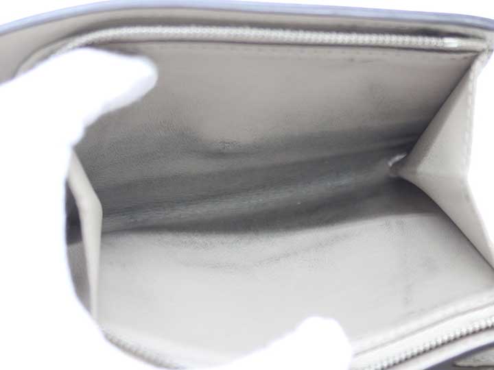 Louis Vuitton Portefoi Ilys Compact Mahina Monogram