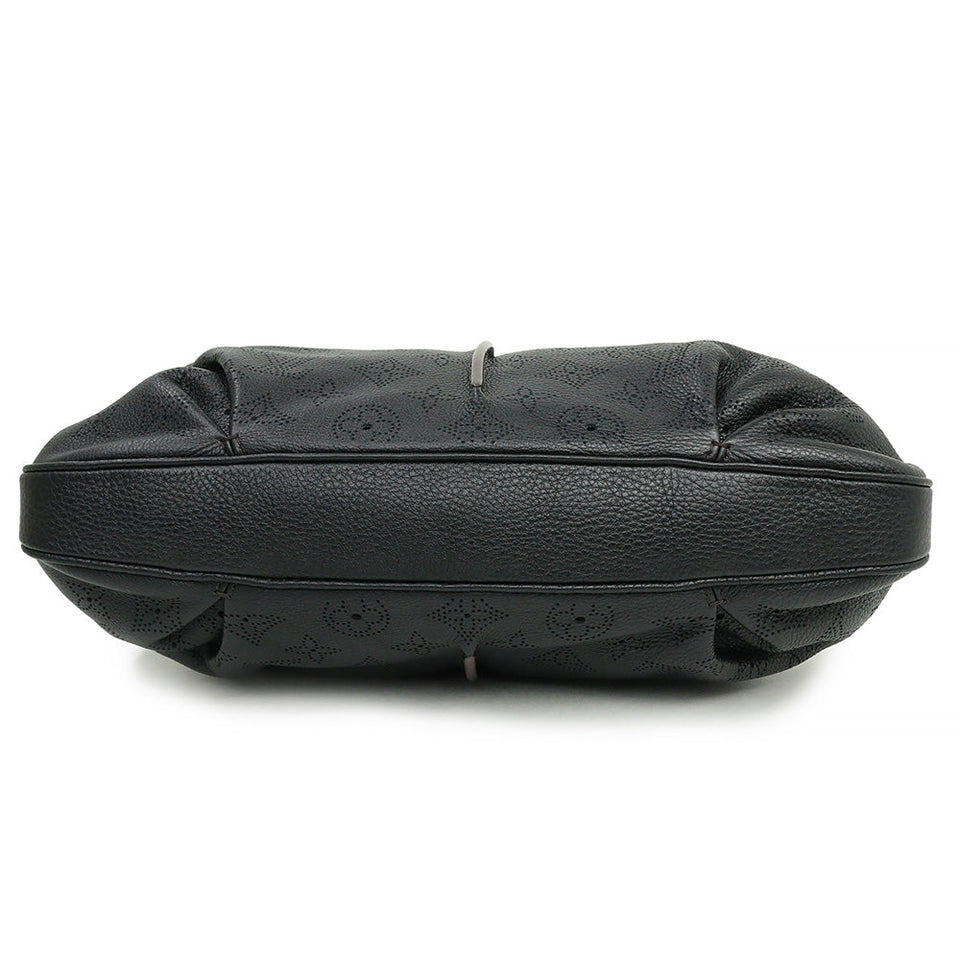 Louis Vuitton Beaubourg Hobo MM Mahina Leather Shoulder Bag Black