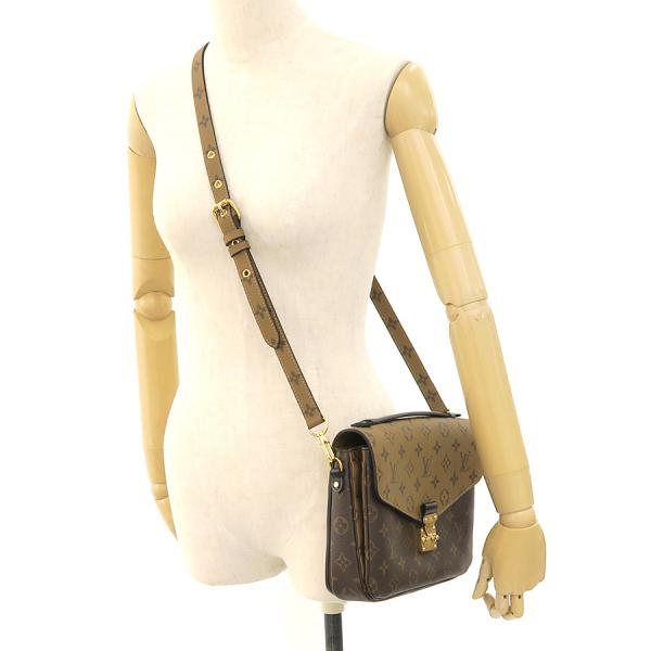 Louis Vuitton Pochette Metis MM Reverse
