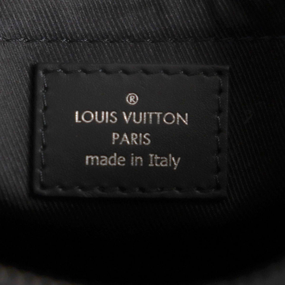 Louis Vuitton Maru Supple Epi leather shoulder bag Noir