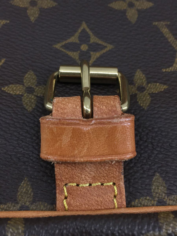 Louis Vuitton Saumur 30 Monogram Brown