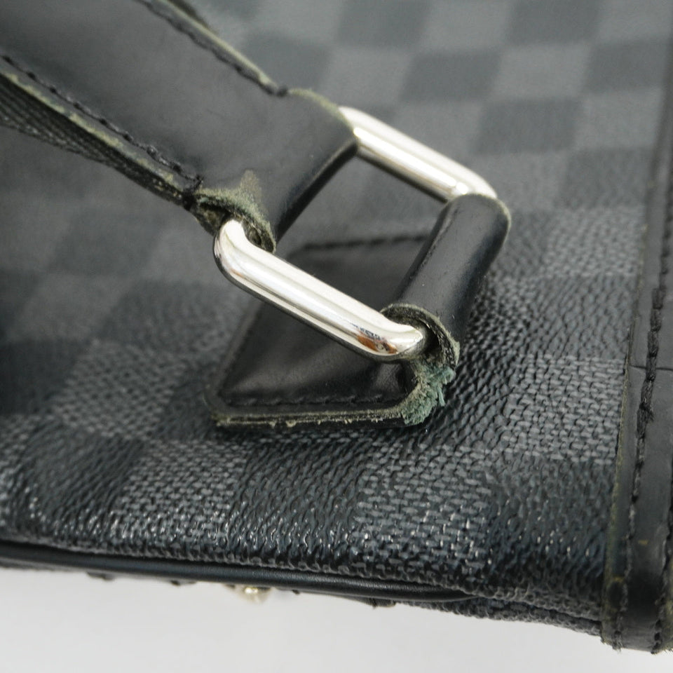 Louis Vuitton Shoulder Bag Damier Graphite Thomas