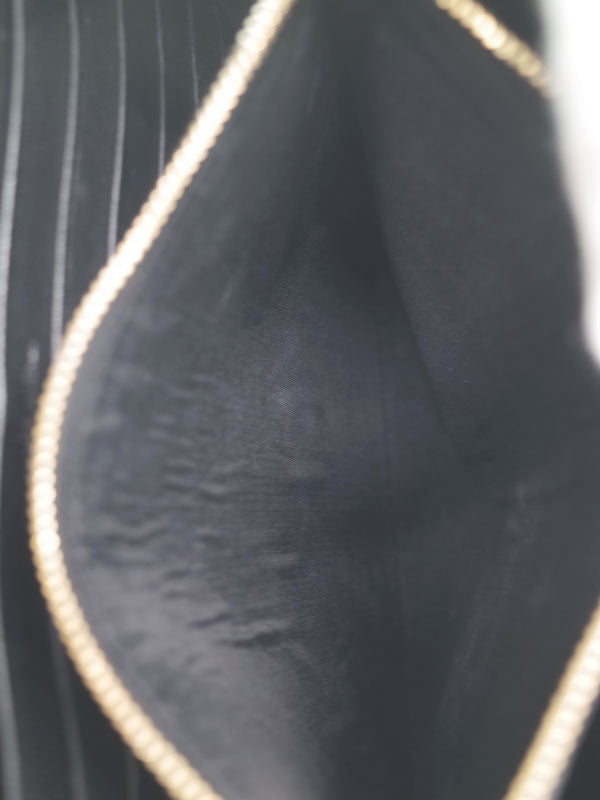 Saint Laurent- Paris Viki Chain Shoulder Bag Black