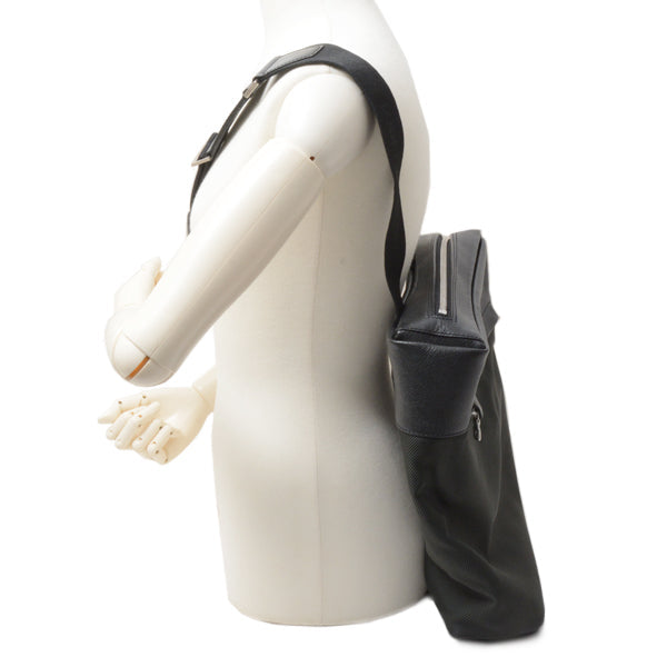 Louis Vuitton Bag Taiga Beluga Shoulder Bag Body Bag