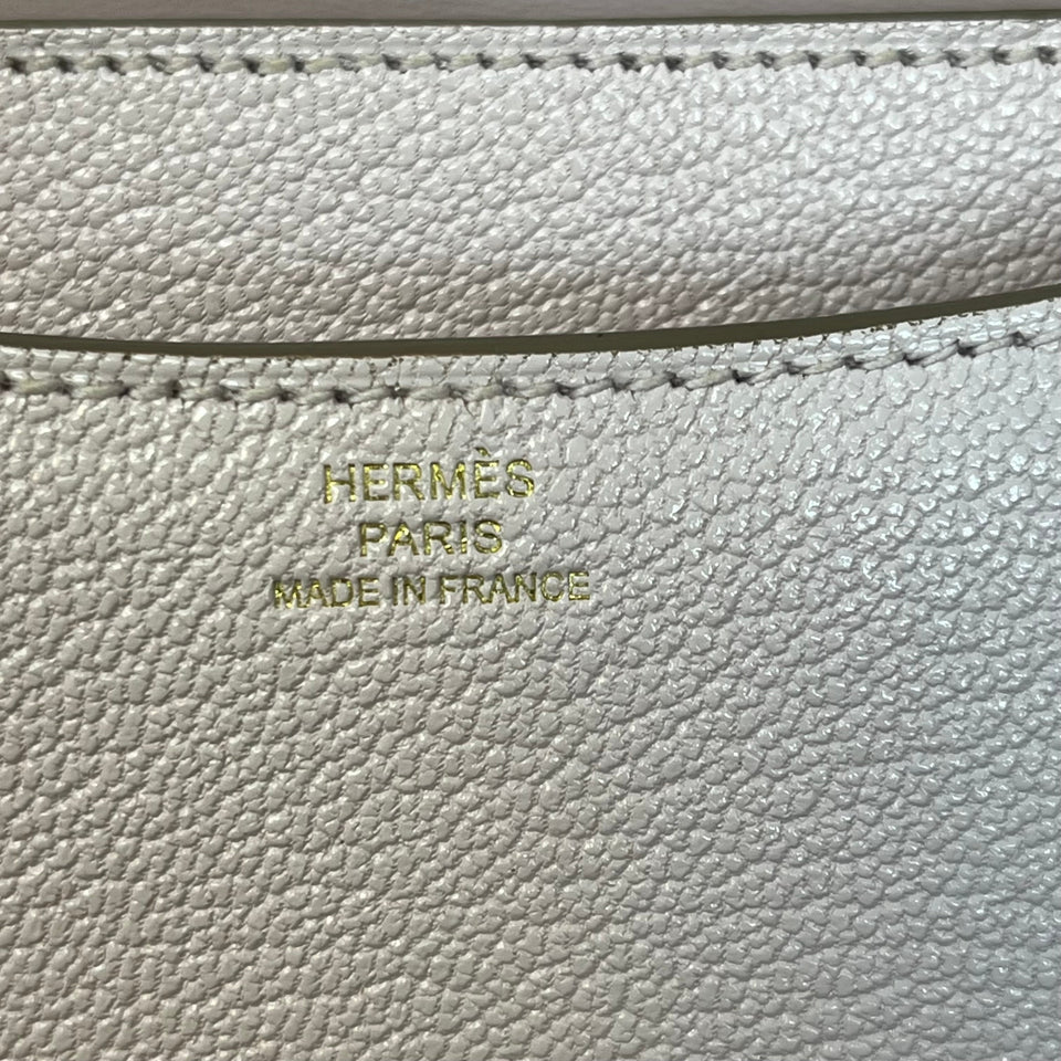 Hermes Constance 18 Mauve Pale Chevre Mysore Shoulder Bag