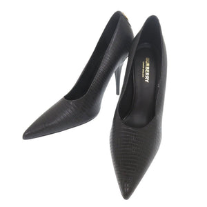 Burberry pumps Embossed leather black 38