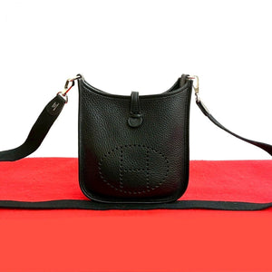 Hermes Shoulder Bag Taurillon Clemence black Evelyn TPM