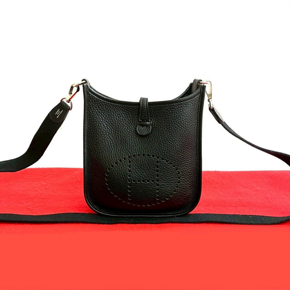 Hermes Shoulder Bag Taurillon Clemence black Evelyn TPM
