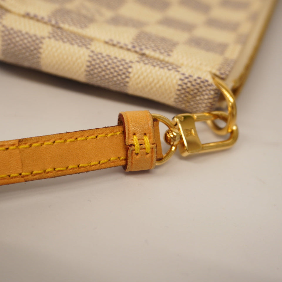 Louis Vuitton Shoulder Bag Damier Azur Pochette Accessoire