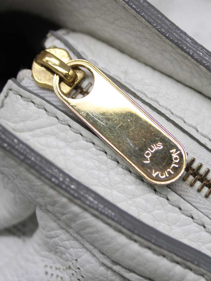 Louis Vuitton Mahina Leather XL Shoulder Bag White