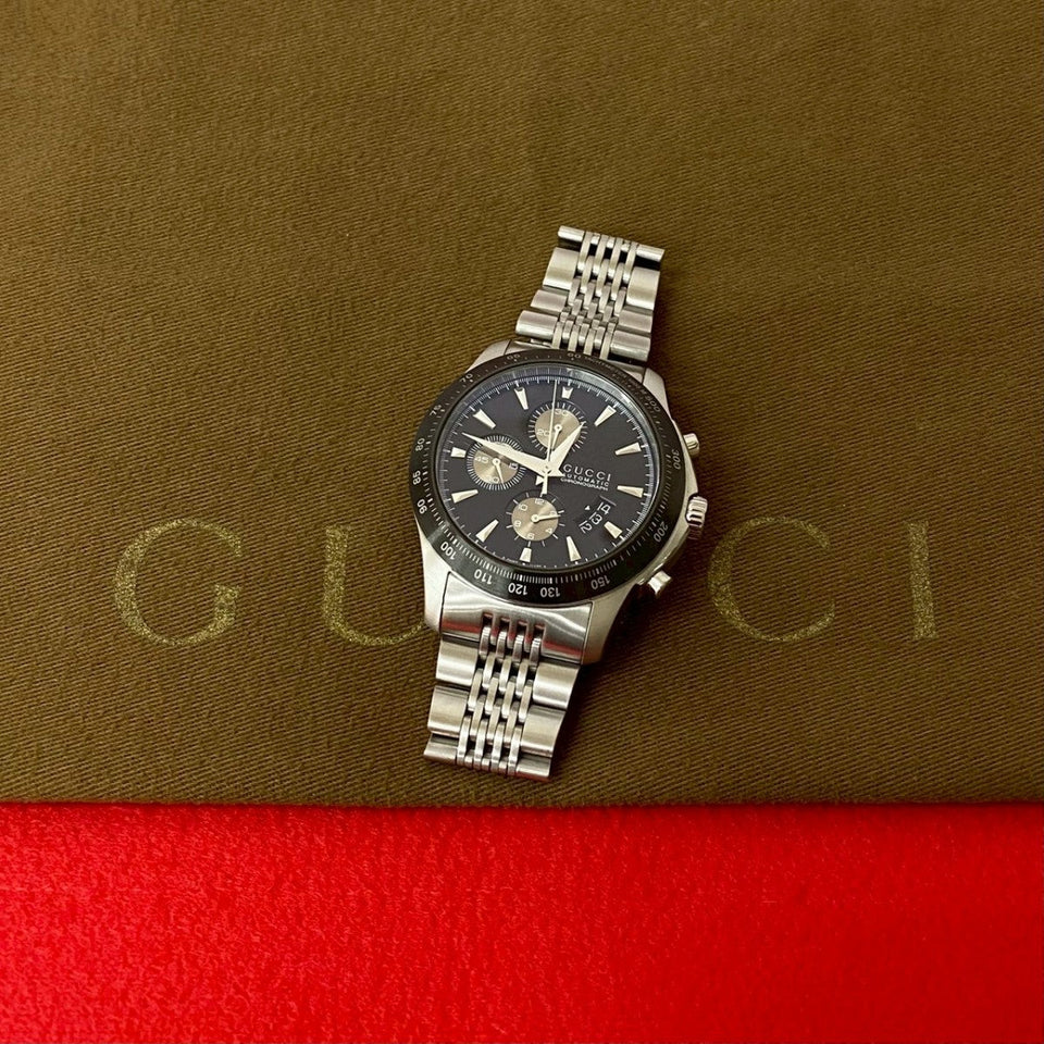 Gucci Watches Stainless steel Silver G Timeless Chronograph black dial