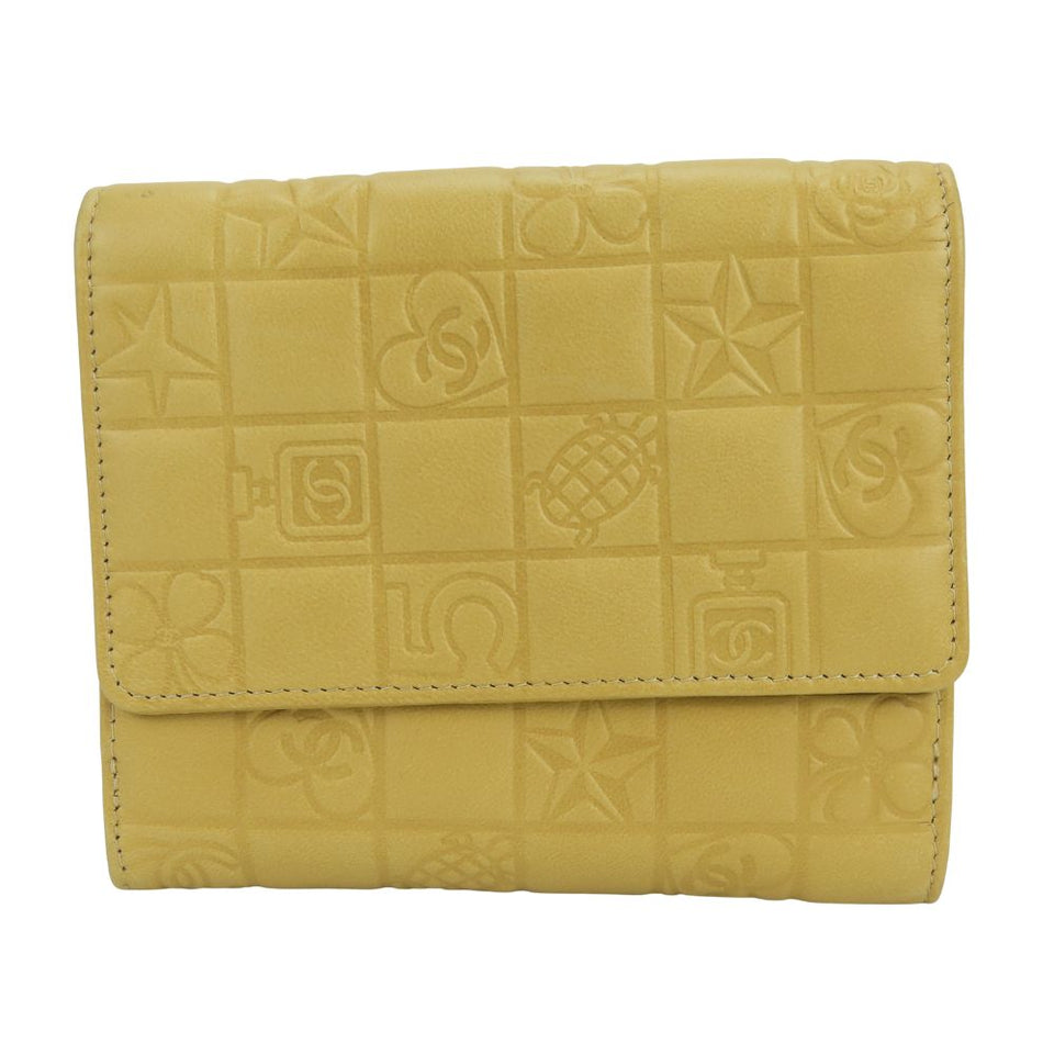 Chanel Lambskin Bifold Wallet