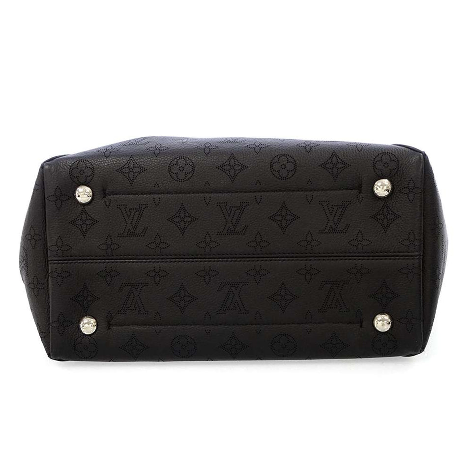 Louis Vuitton Mahina Leather Hina MM Shoulder Bag Black