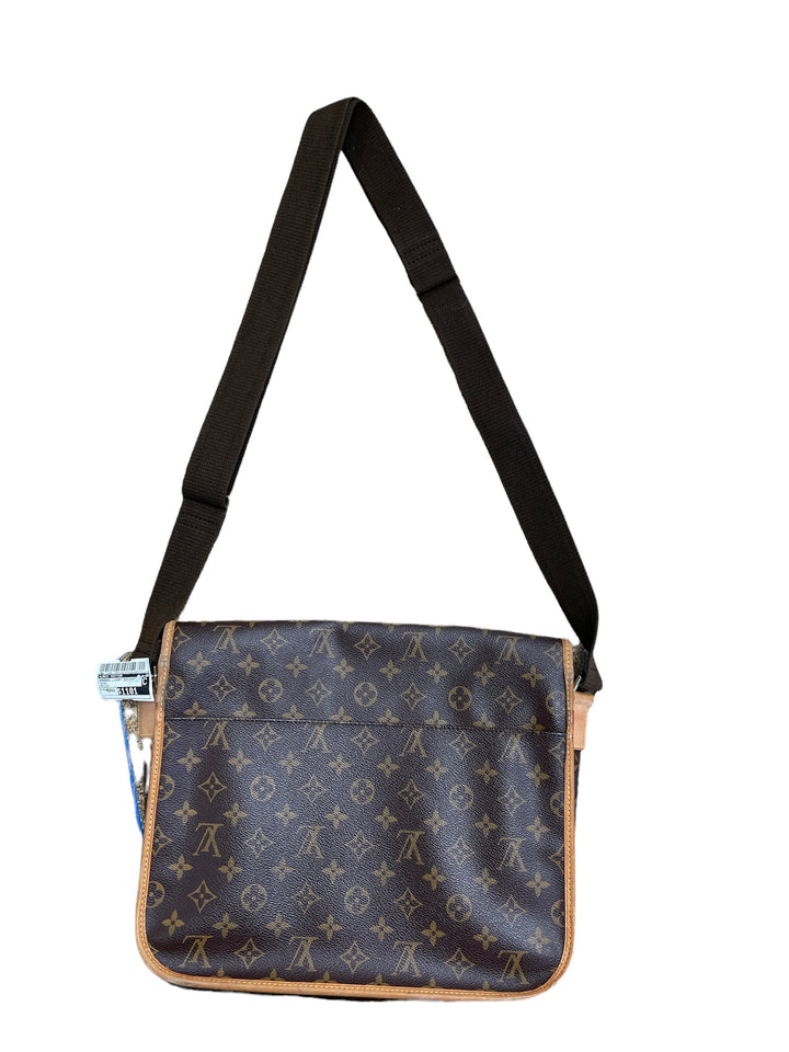 Handbag Luxury Designer By Louis Vuitton Bosphore Messenger Bag Monogram canvas GM Size: Medium