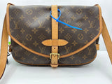 Handbag Luxury Designer By Louis Vuitton Size: Medium
