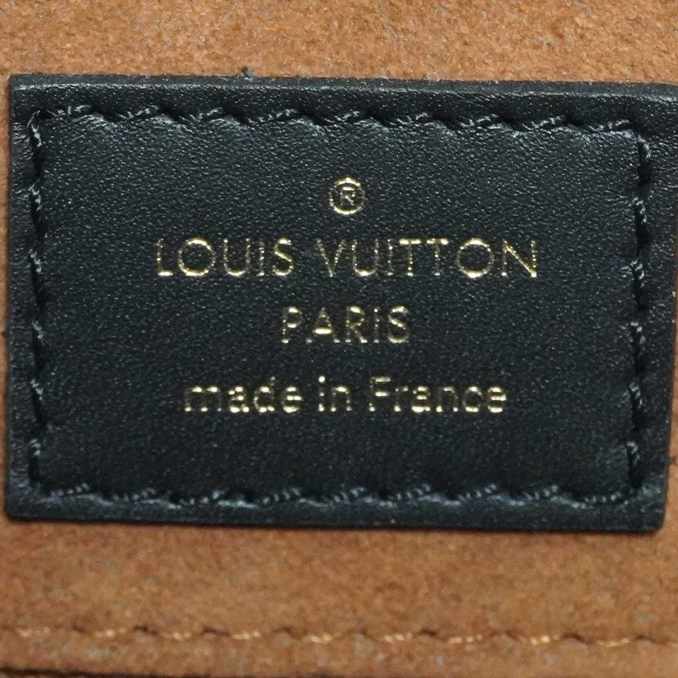 Louis Vuitton OnTheGo MM Shoulder Bag Wild At Heart