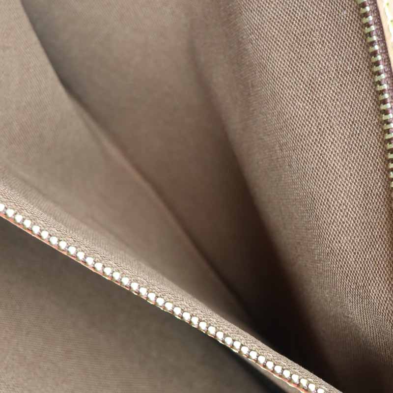 Louis Vuitton Hippo Mezzo Shoulder Bag Monogram Canvas