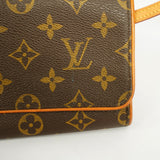Louis Vuitton Shoulder Bag Monogram Pochette Twin GM