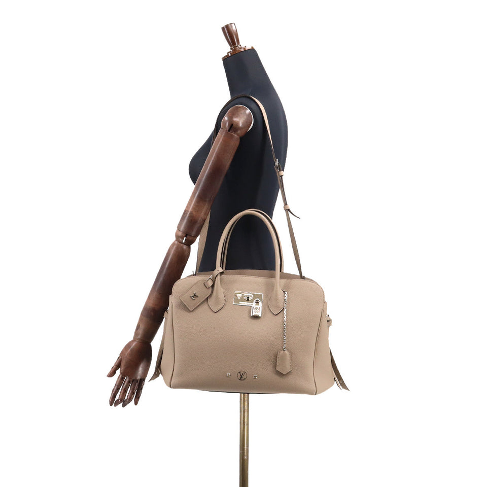 Louis Vuitton Mila MM Shoulder Bag Calf Leather Creme