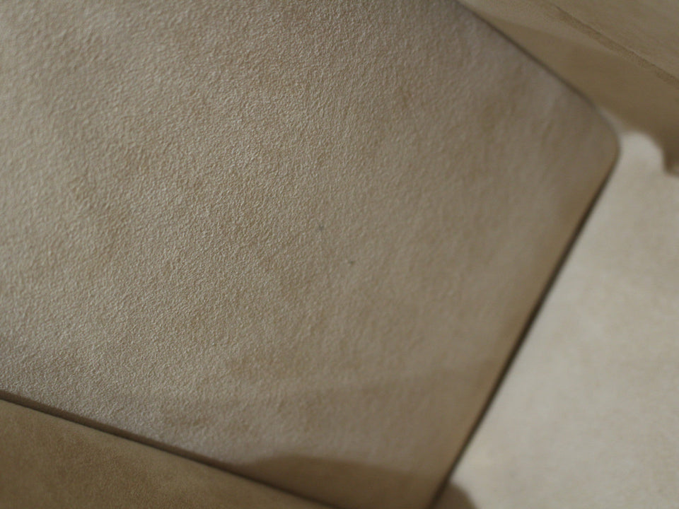 Louis Vuitton On The Go MM Handbag Monogram Implant Creme