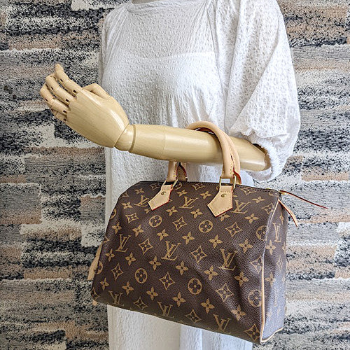 Louis Vuitton LV Speedy 25 Monogram Leather Brown Bag Handbag