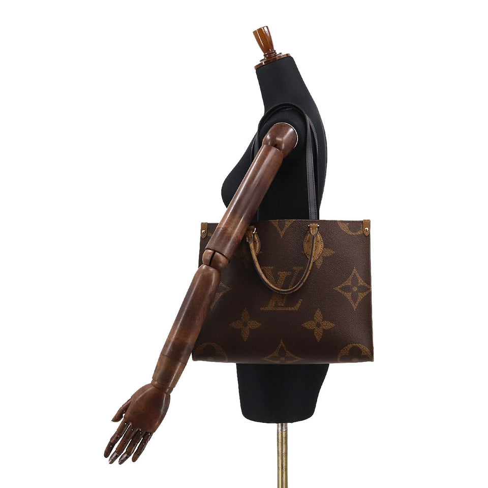 Louis Vuitton Giant Monogram On The Go MM 2Way Tote Shoulder Bag